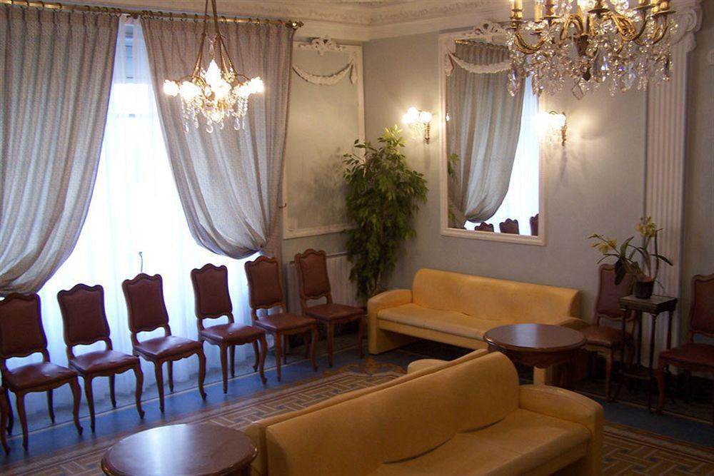 Hôtel Gloria&Avenue Lourdes Esterno foto